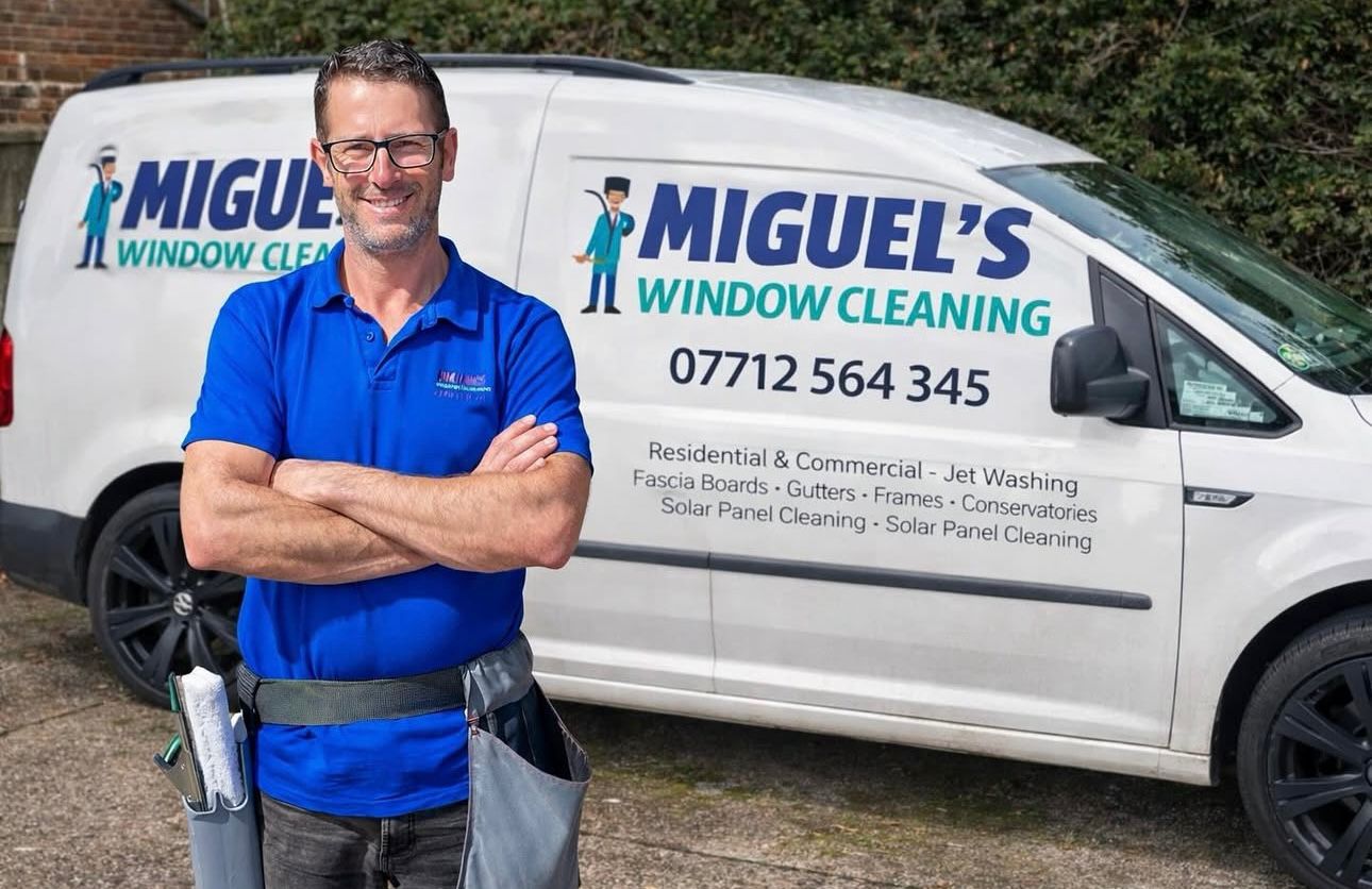 Miguel - Especialista em limpeza de janelas